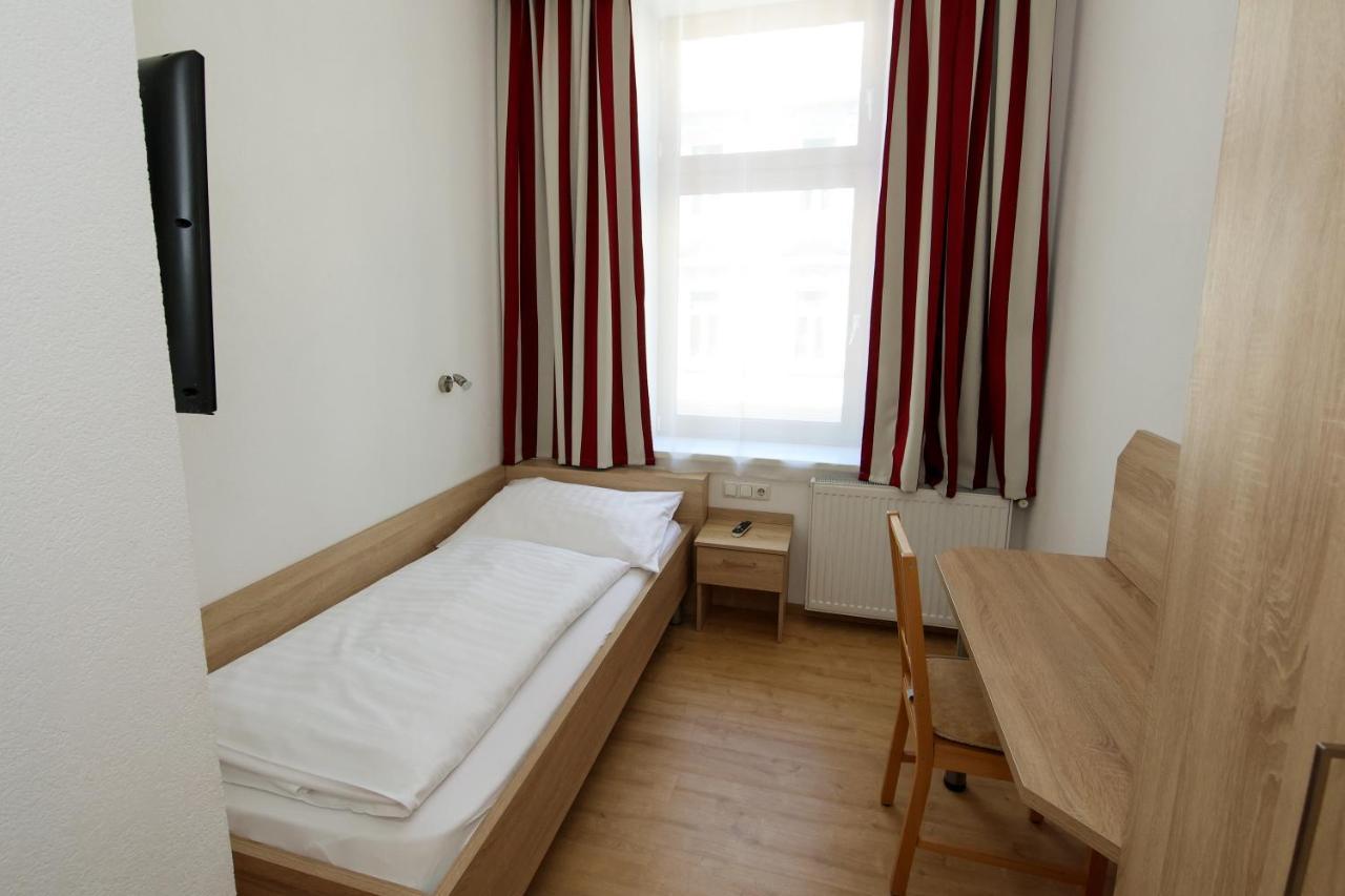 Hotel "Wilder Mann" Linz Exterior foto