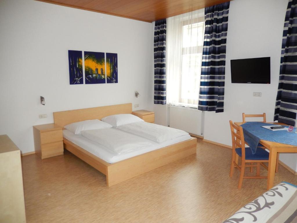 Hotel "Wilder Mann" Linz Quarto foto